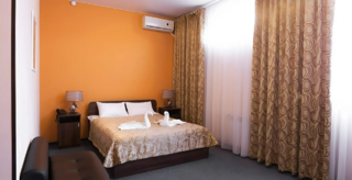 Гостиница Отель19 Мехзавод Номер комфорт-1