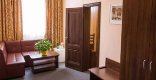 Гостиница Отель19 Мехзавод Номер стандарт семейный-3